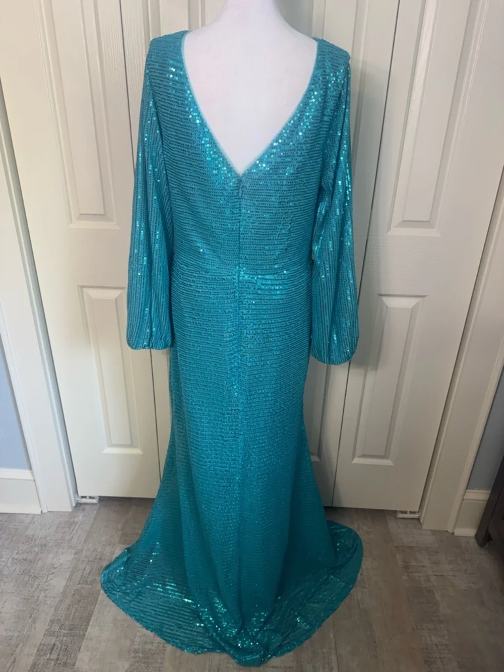 Teal Sequin V-Neck Long Sleeve Evening Dress - Picture 3 of 4
